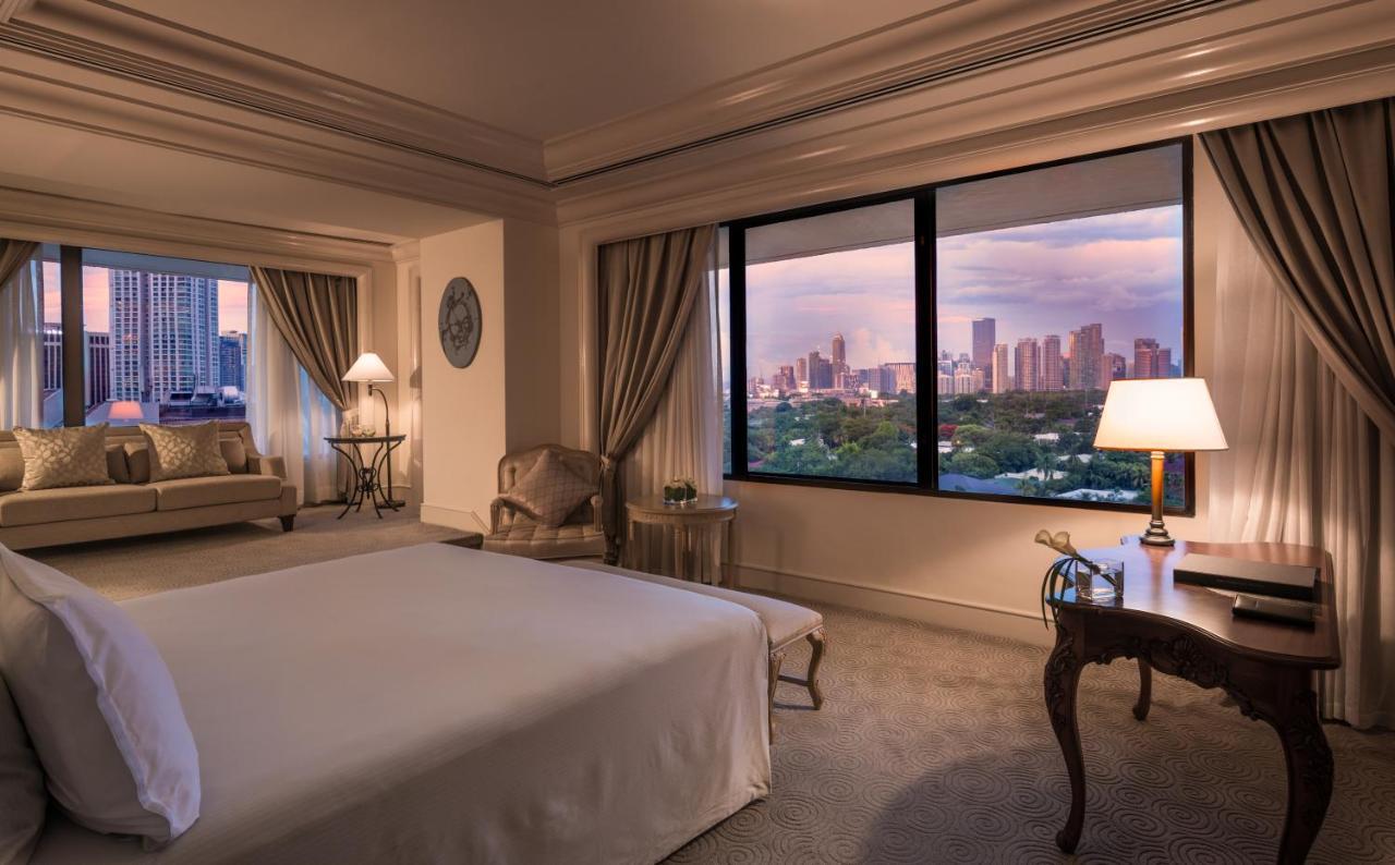 Hotel The Peninsula Manila Makati City Exteriér fotografie A bedroom at the Mandarin Oriental, Bangkok