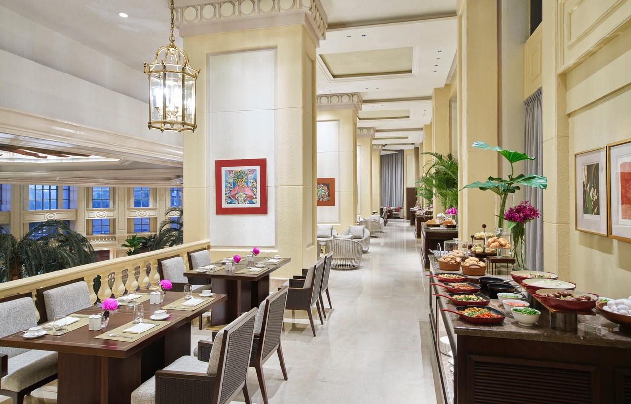 Hotel The Peninsula Manila Makati City Exteriér fotografie The restaurant